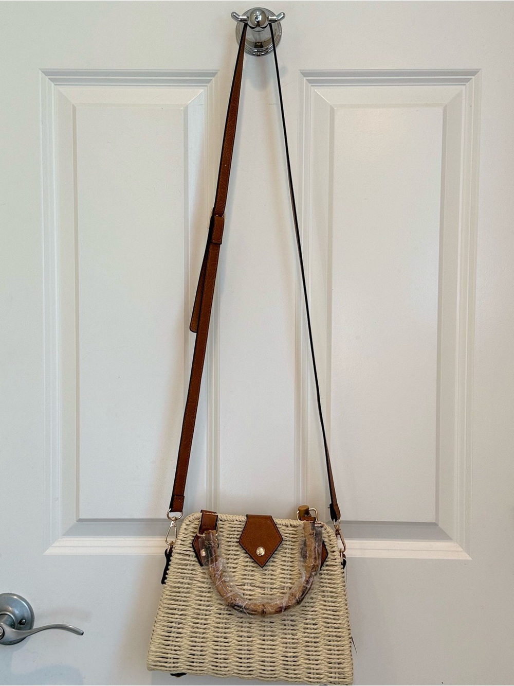 Intrend by Max Mara Bamboo-Handle Trapeze Bag Size: OS Spring /Summer - Picture 7 of 16